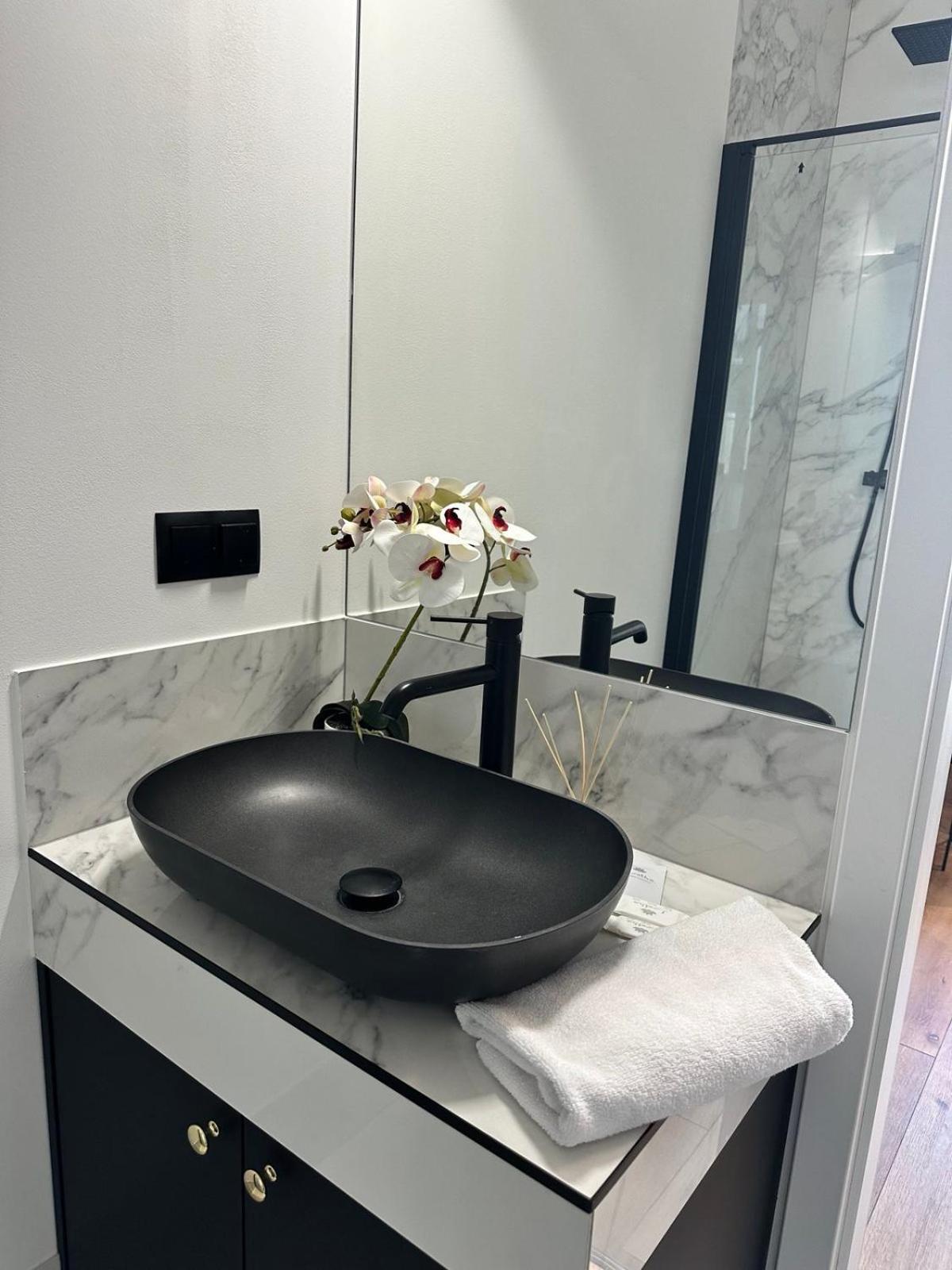 Hotel Apart Varşova Dış mekan fotoğraf
